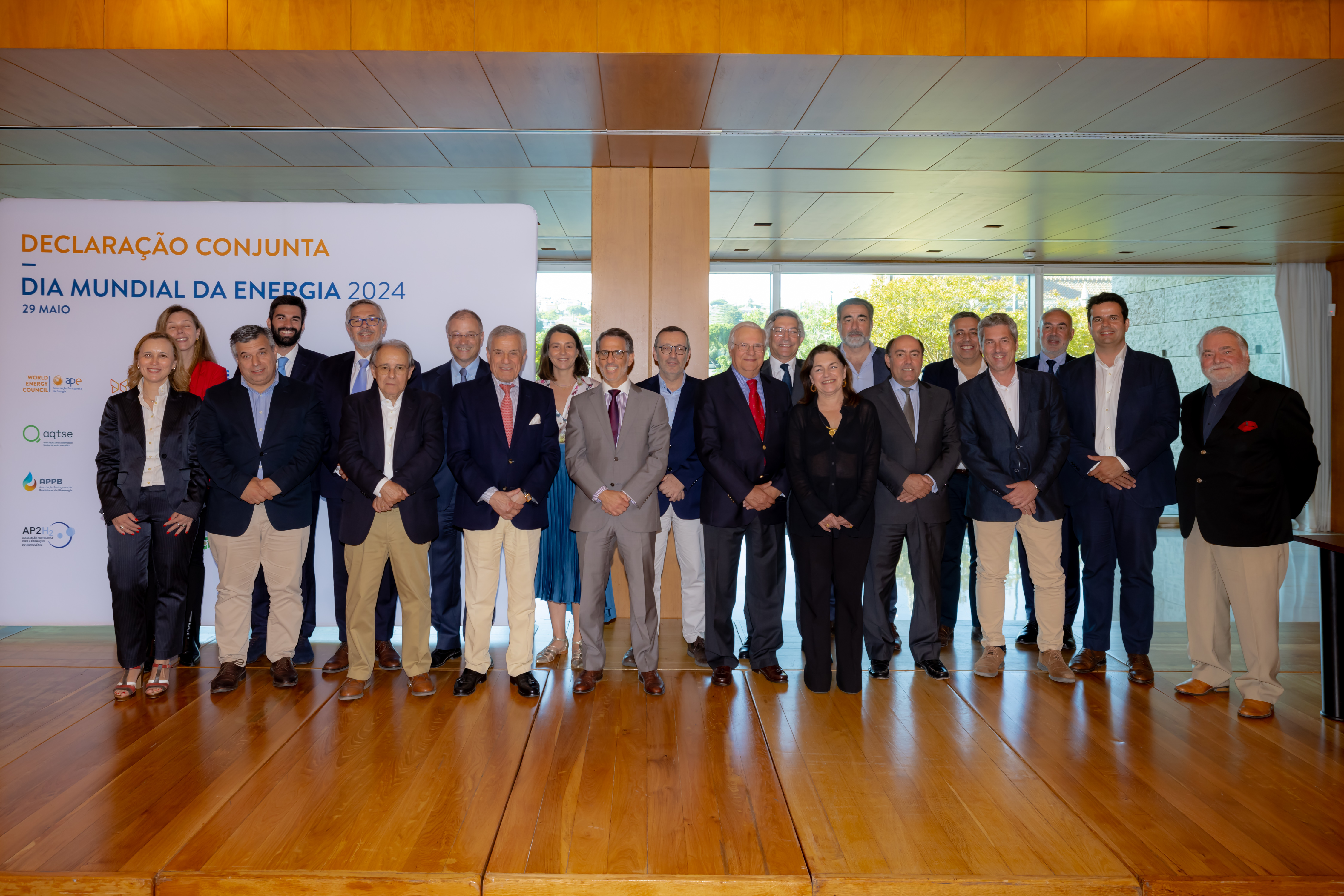 Grupo completo – Declaração Conjunta